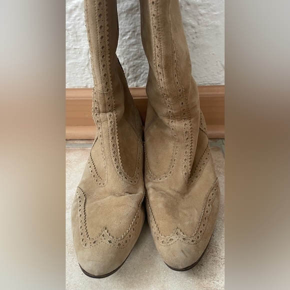 Lulu Guiness tan,suede, embroidered knee boots, leather sole/interior; 40 1/2 - Picture 2 of 14